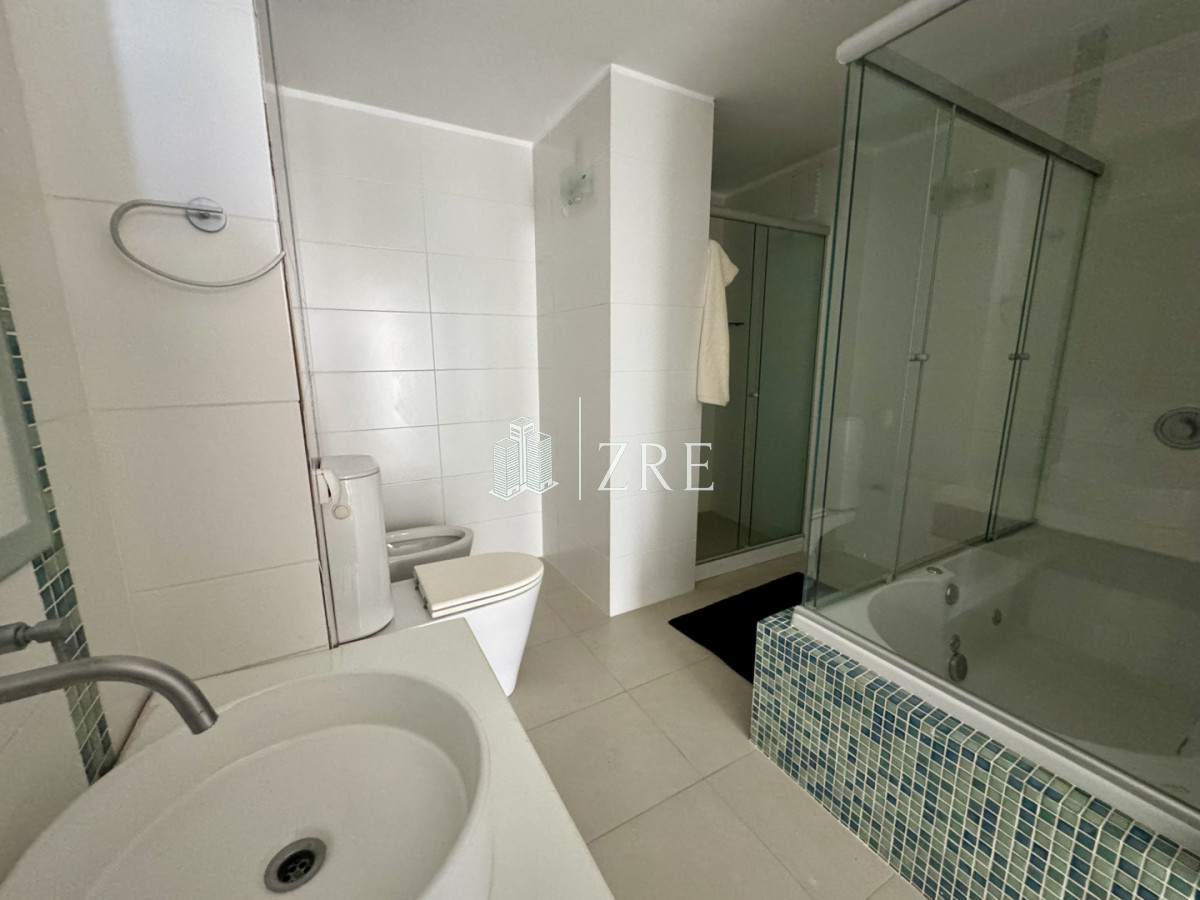 Apartamento ID.783 - Venta Penthouse 3 dormitorios Punta del Este
