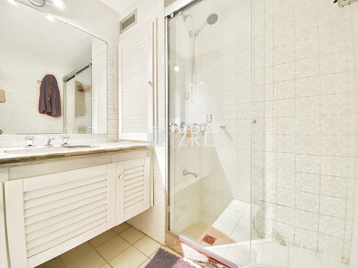 Apartamento ID.71 - Venta y Alquiler de Apartamento 1 dormitorio Península, Punta del este