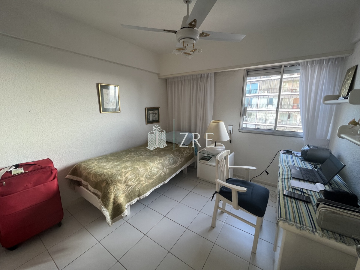Apartamento ID.132 - Venta aparartamento en Peninsula Punta del Este, 2 dormitorios 2 baños