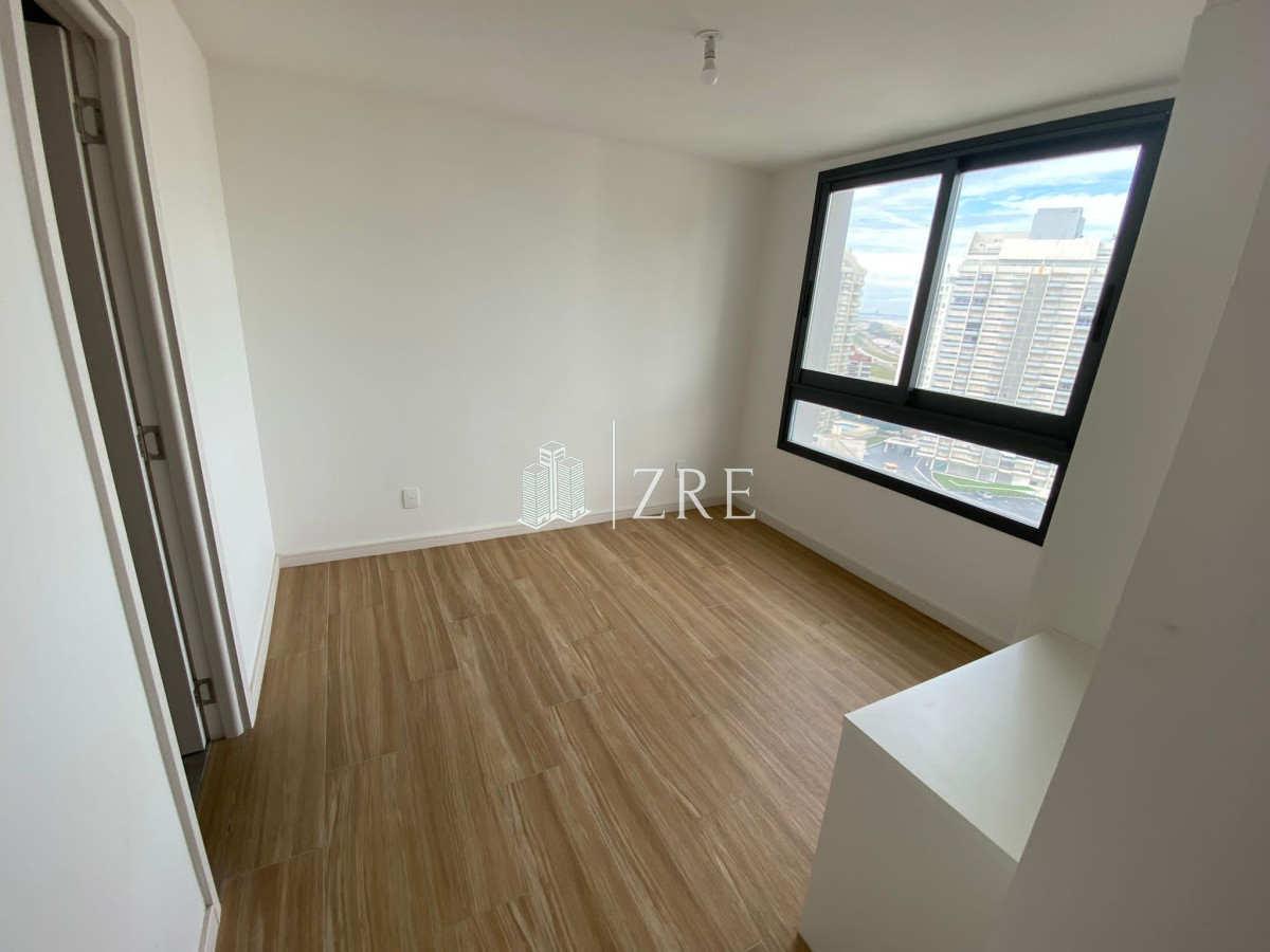 Apartamento ID.202 - Venta apartamento 2 dormitorios Punta del Este