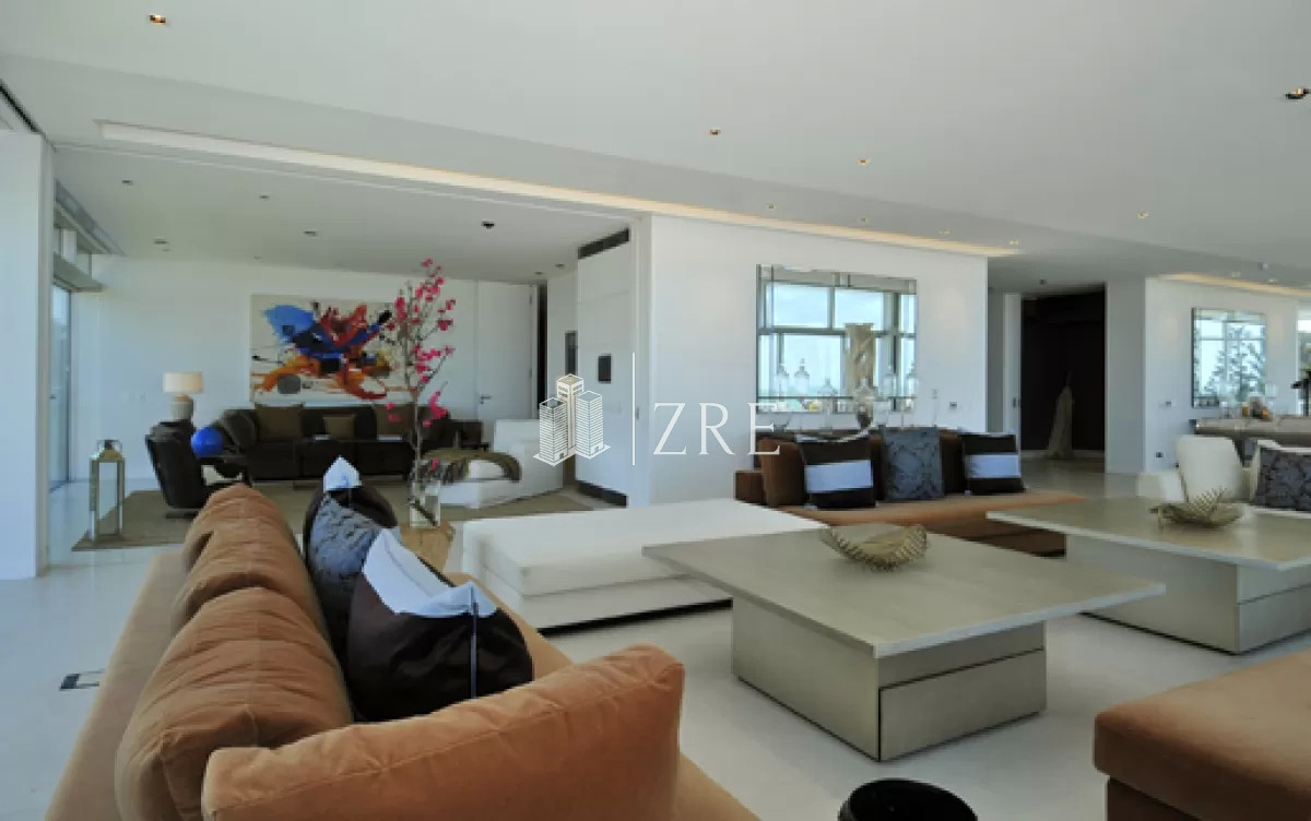 Apartamento ID.908 - Venta apartamento 5 dormitorios playa brava Punta del Este 