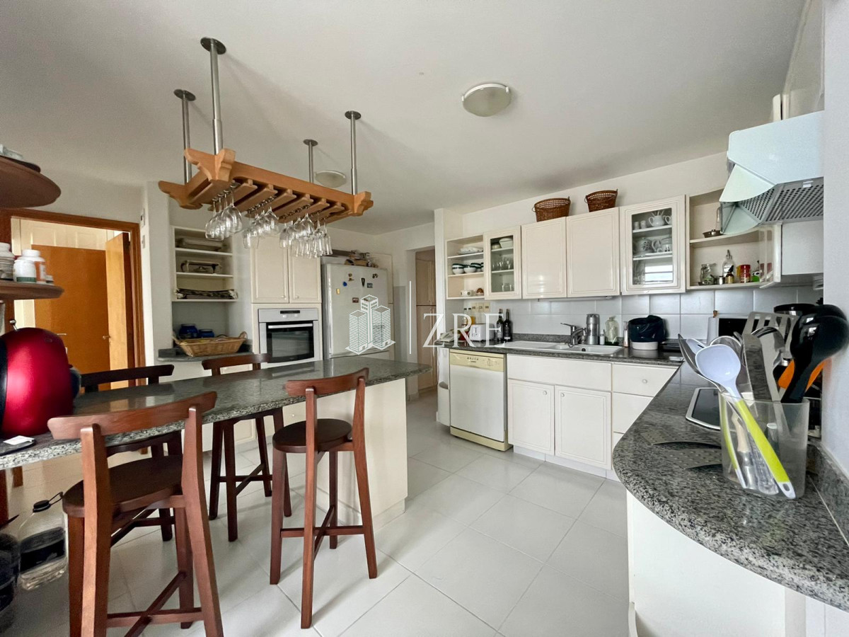 Apartamento ID.491 - Venta penthouse en primera linea de la Brava!