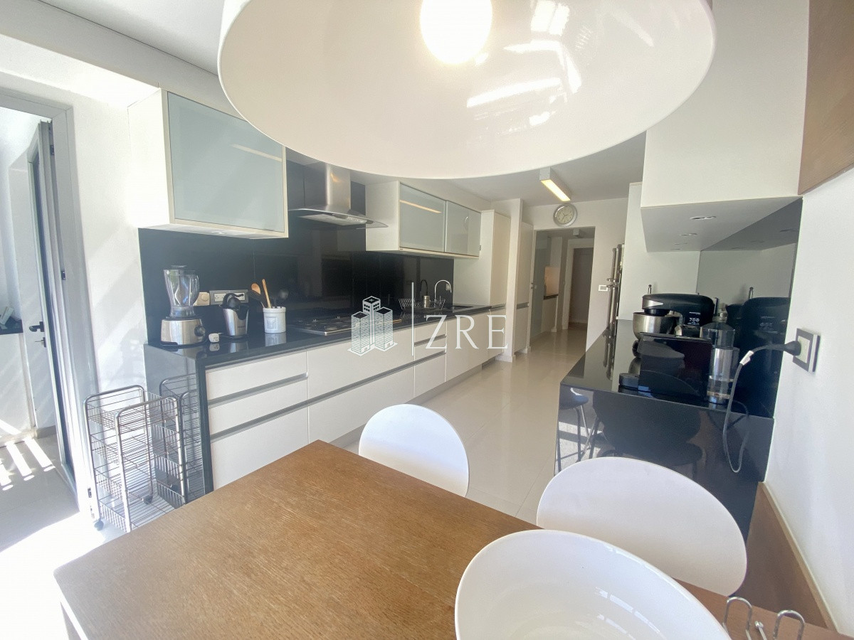 Apartamento ID.256 - Venta apartamento frente al mar 3 dormitorios