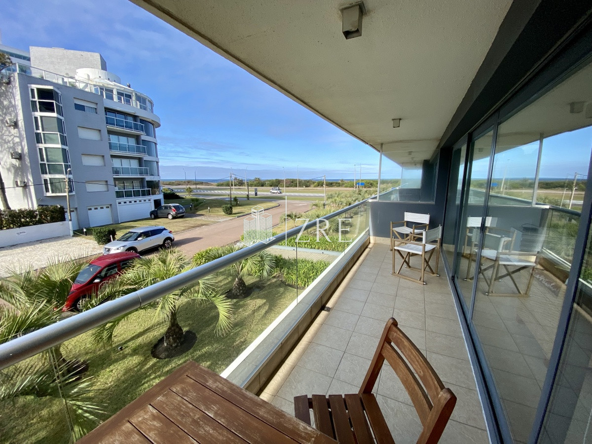 Apartamento ID.334 - Venta apartamento 2 dormitorios. Playa brava, Punta del Este
