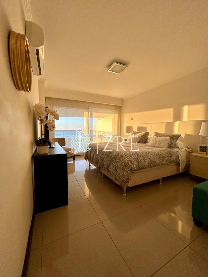Apartamento ID.637 - Venta apartamento tres dormitorios
