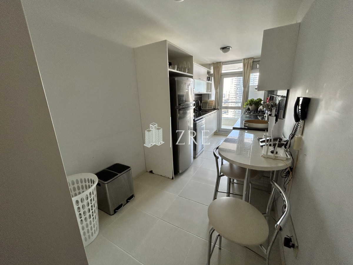 Apartamento ID.736 - Venta apartamento Punta del Este en Playa Mansa con vista al mar. 2 dormitorios