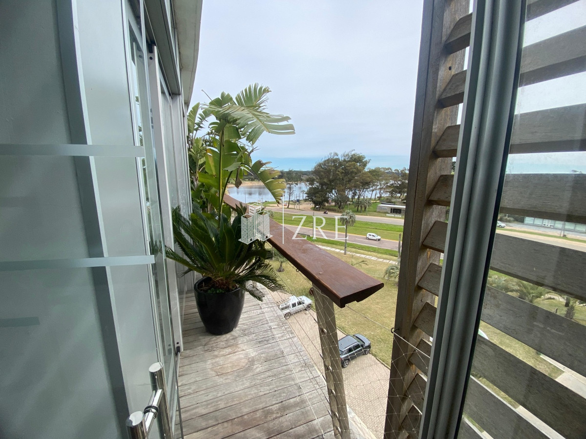 Apartamento ID.714 - Venta apartamento 3 dormitorios. 