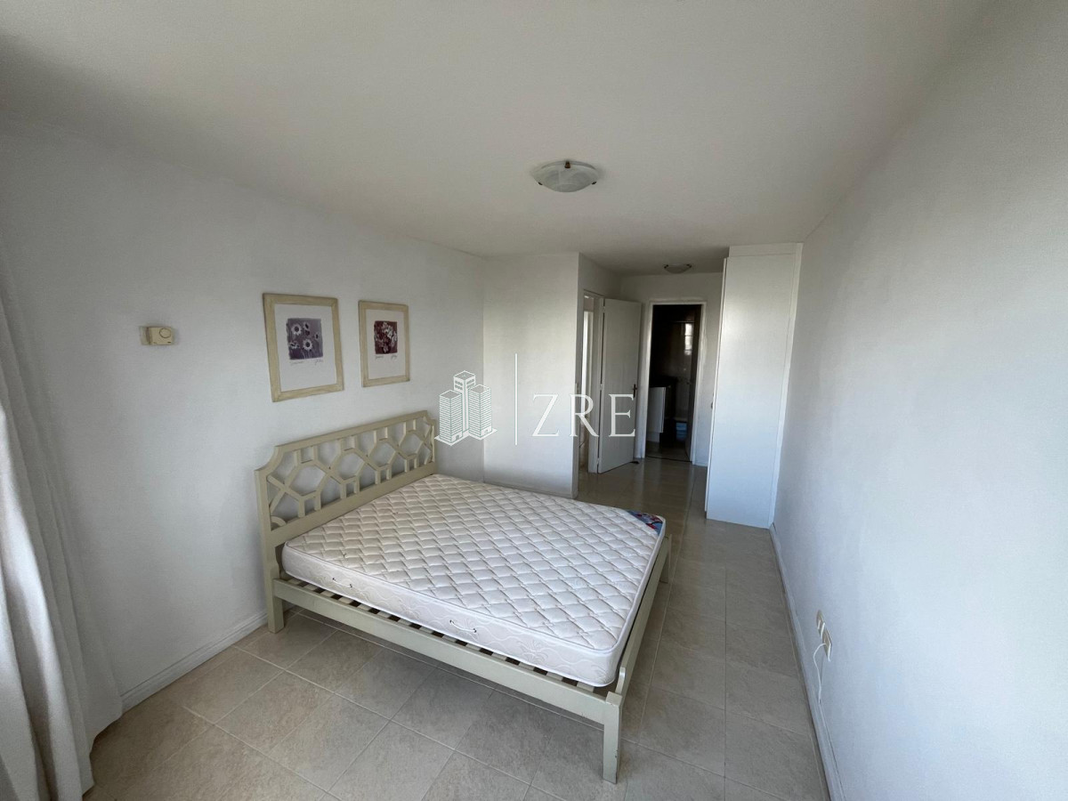 Apartamento ID.596 - Venta apartamento Amadeus, Playa Mansa, Punta del Este
