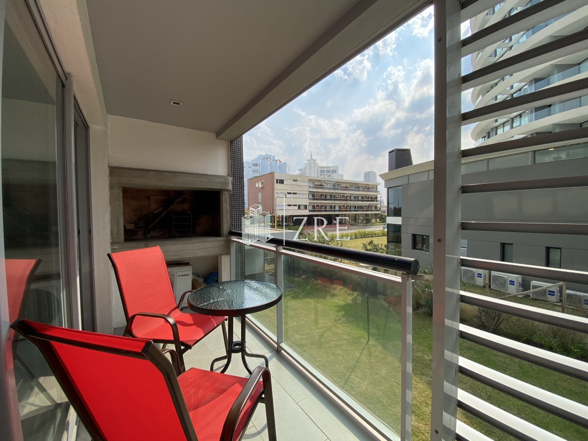 Apartamento ID.902 - Venta apartamento 2 dormitorios Punta del Este