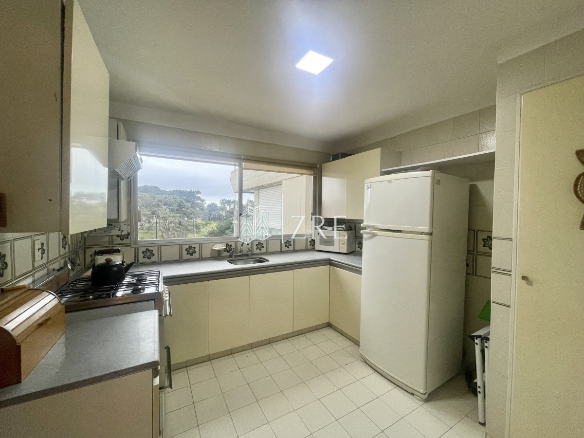 Apartamento ID.190 - Alquiler Departamento - 2 Dormitorios - Roosevelt 
