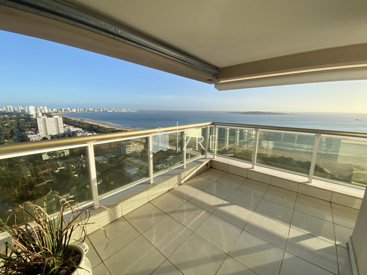 Apartamento ID.287 - Venta Departamento 3 Dormitorios en suite - Primera Línea Mansa 