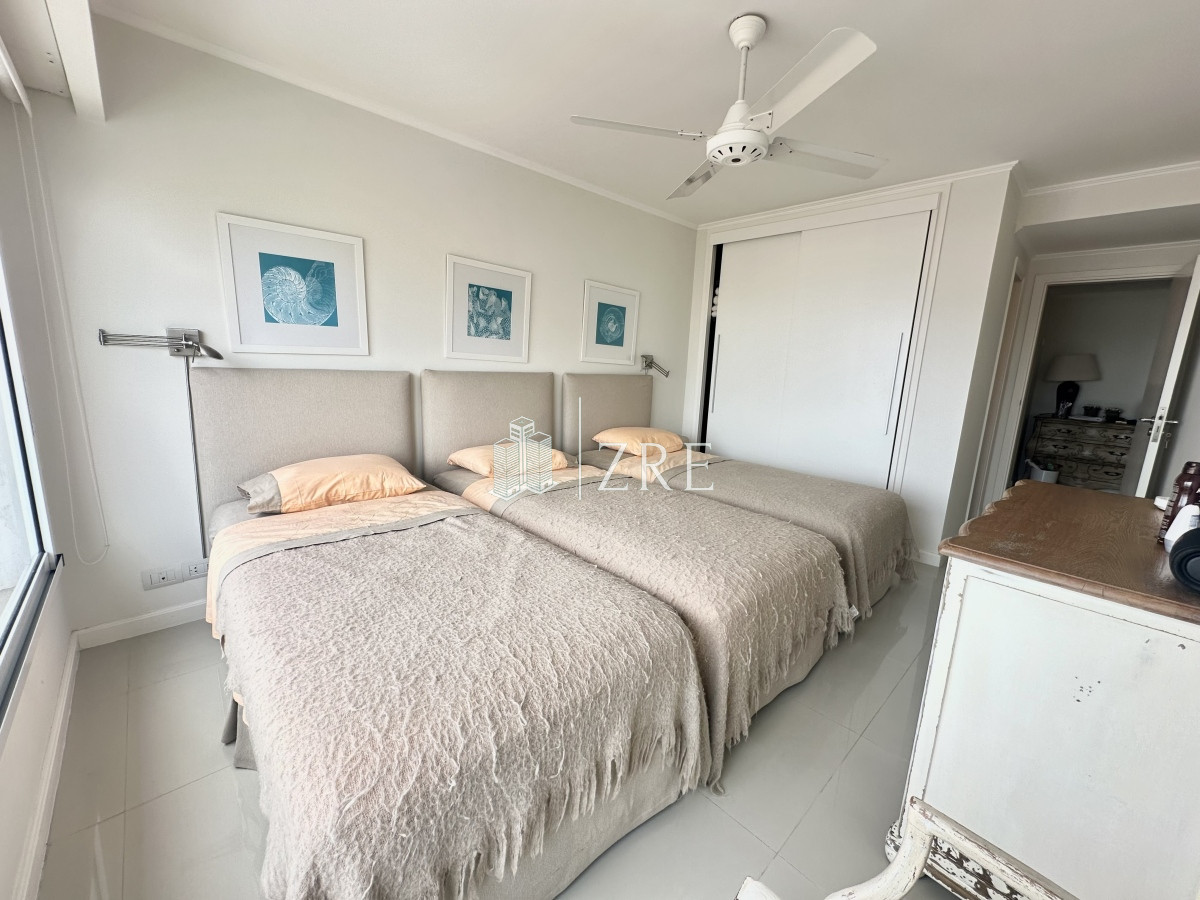 Apartamento ID.771 - Alquiler Apartamento 4 dormitorios
