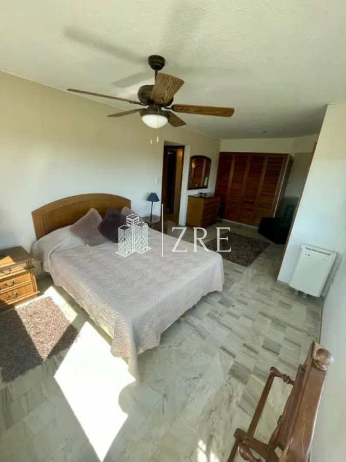 Apartamento ID.73 - Venta Apartamento 3 dormitorios y dependencia servicio