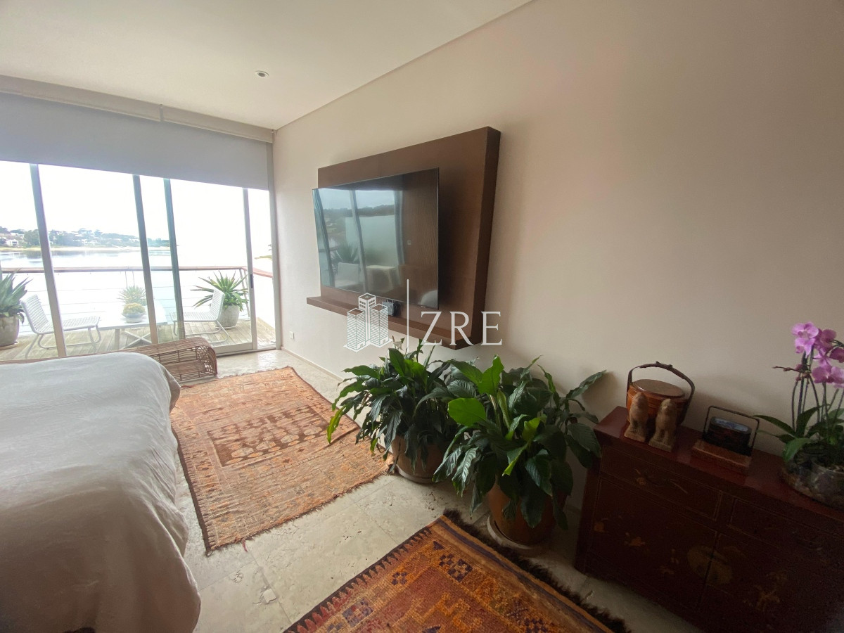 Apartamento ID.714 - Venta apartamento 3 dormitorios. 