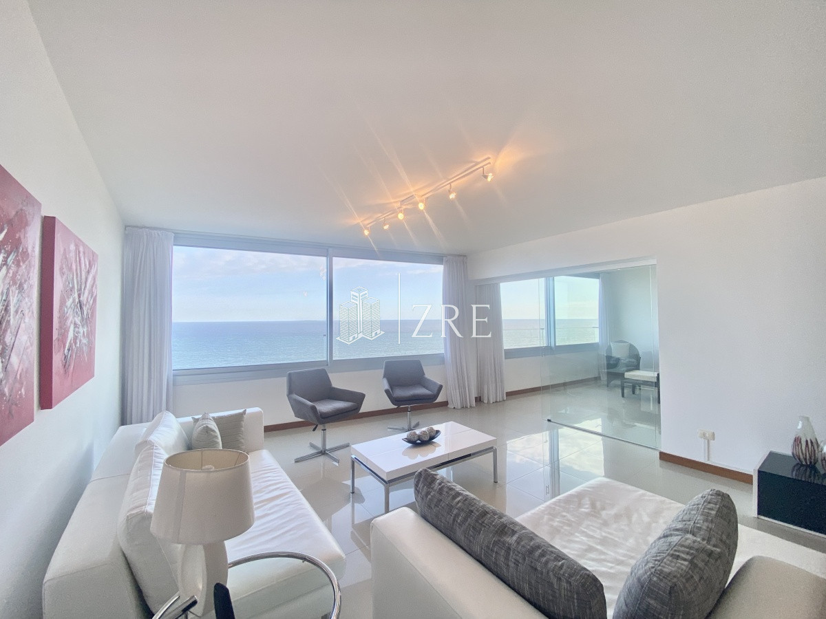 Apartamento ID.290 - Alquiler temporal tiburón III Punta del Este tres dormitorios.  