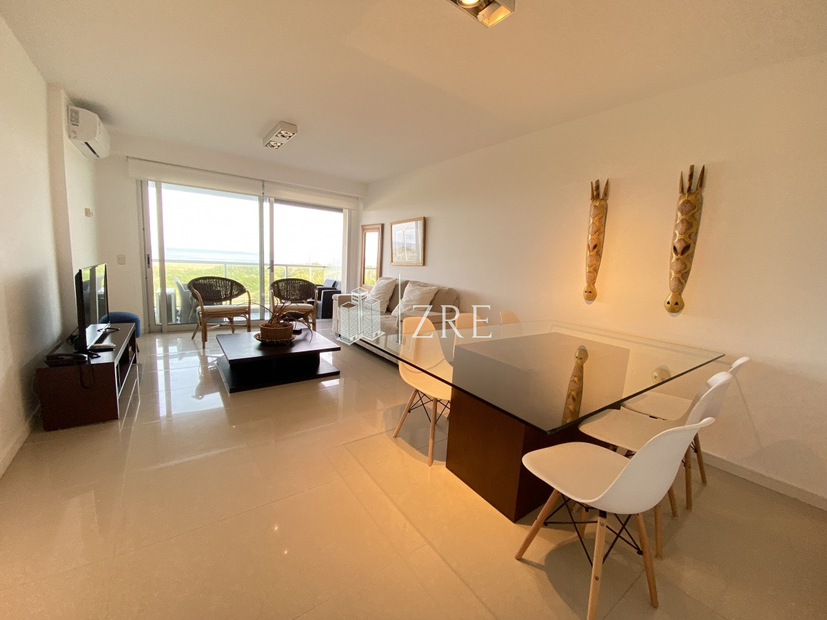 Apartamento ID.232 - Venta apartamento 3 dormitorios playa brava Punta del Este 