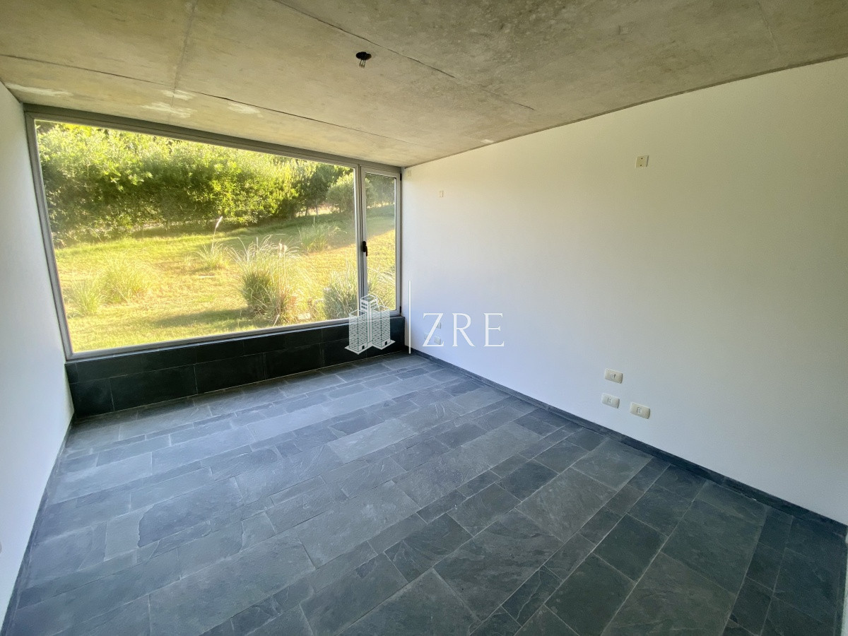 Apartamento ID.340 - Venta apartamento 3 dormitorios Punta del Este