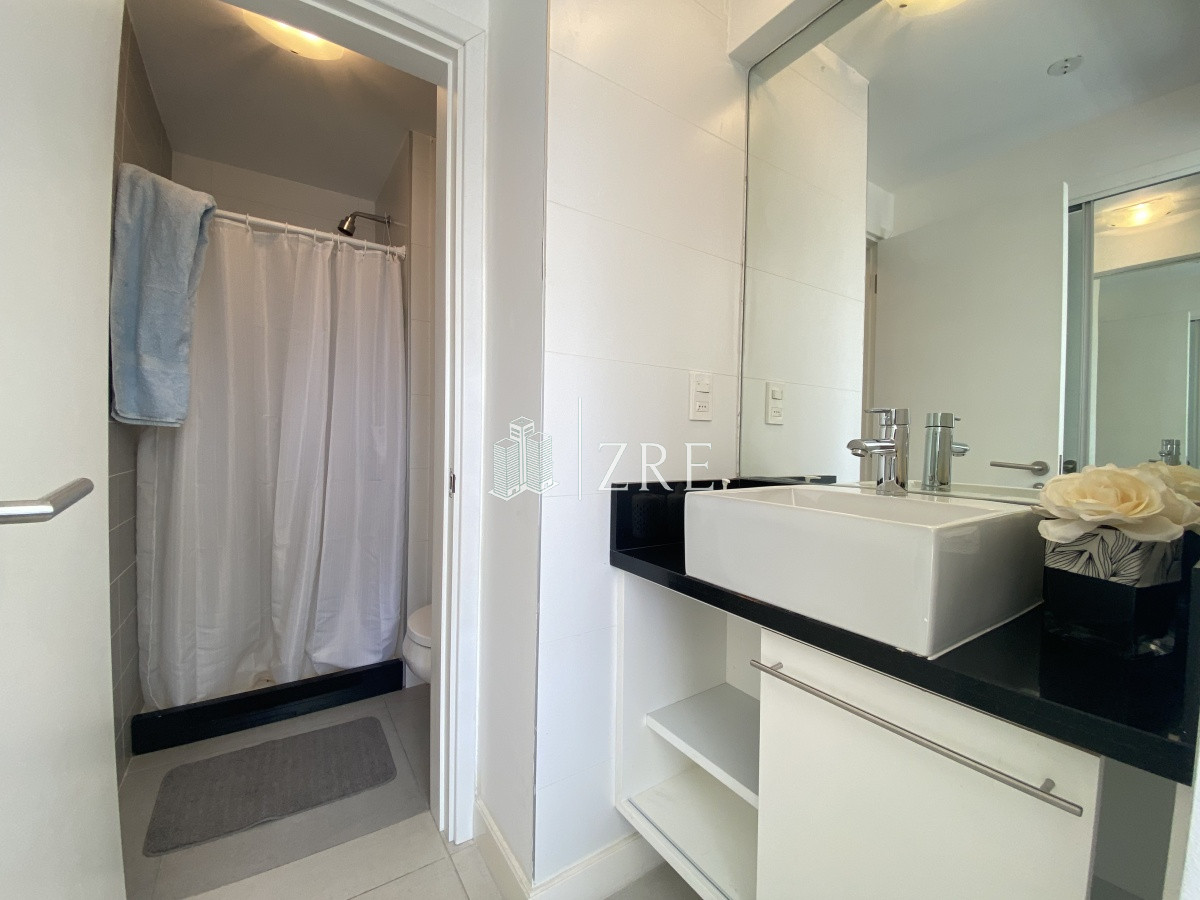 Apartamento ID.294 - Venta 2 dormitorios península Punta del Este.