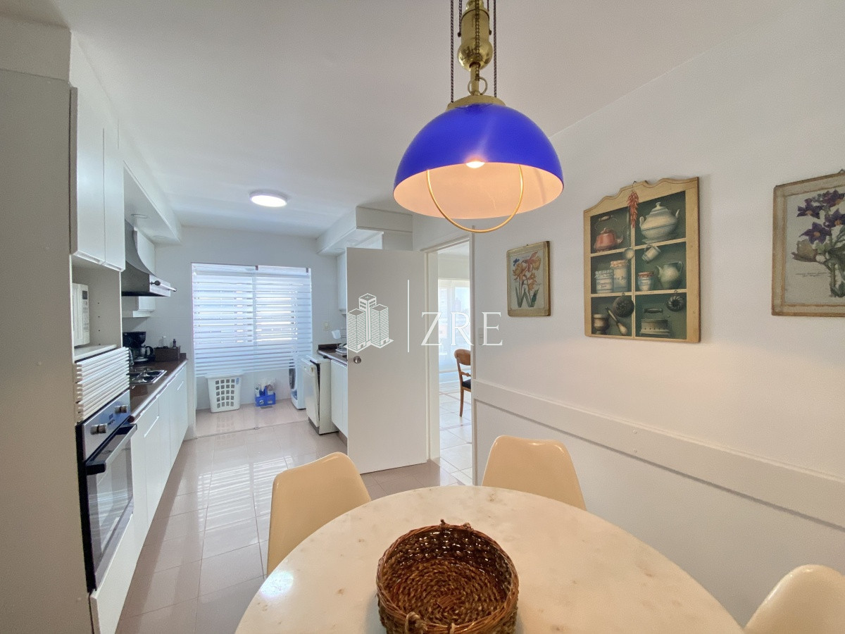 Apartamento ID.289 - Venta apartamento 3 dormitorios. Playa mansa, Punta del Este  