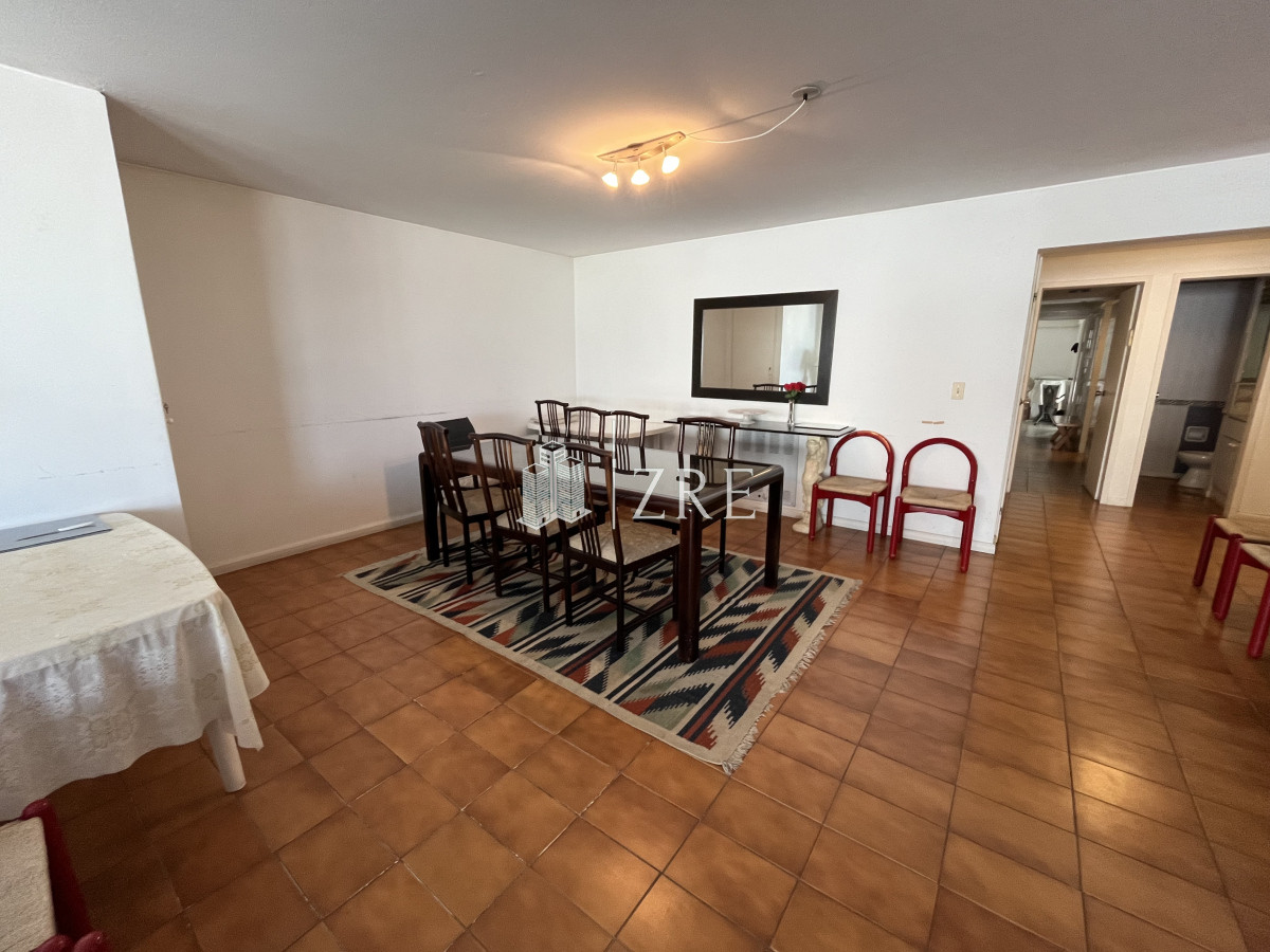 Apartamento ID.640 - Venta apartamento cuatro dormitorios, Península. Punta Del Este 