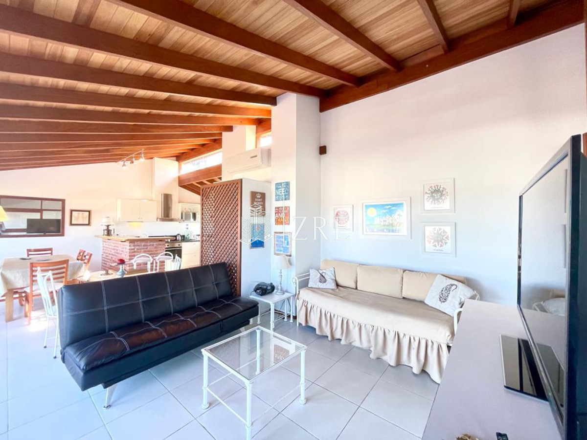 Apartamento ID.176 - Venta Departamento - 2 dormitorios - 3 baños - Peninsula - Punta del Este 