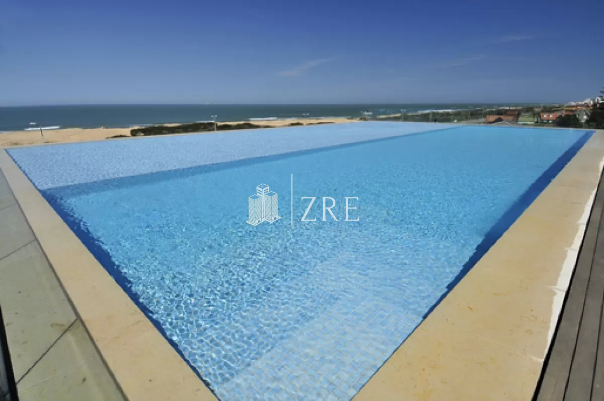 Apartamento ID.908 - Venta apartamento 5 dormitorios playa brava Punta del Este 
