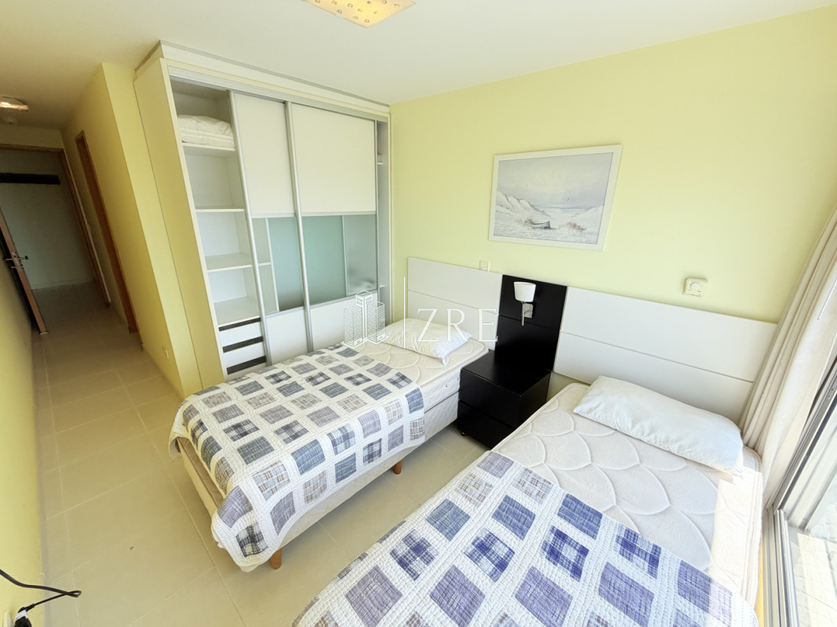 Apartamento ID.1264 - Venta apartamento 2 dormitorios. Playa mansa, Punta del Este 