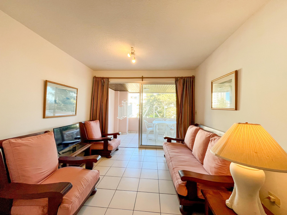 Apartamento ID.614 - Venta apartamento 3 dormitorios. Playa mansa, Punta del Este 