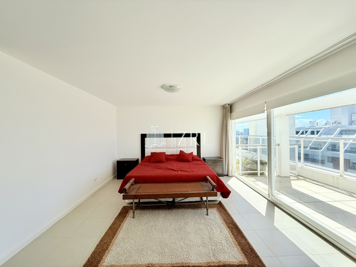 Apartamento ID.783 - Venta Penthouse 3 dormitorios Punta del Este