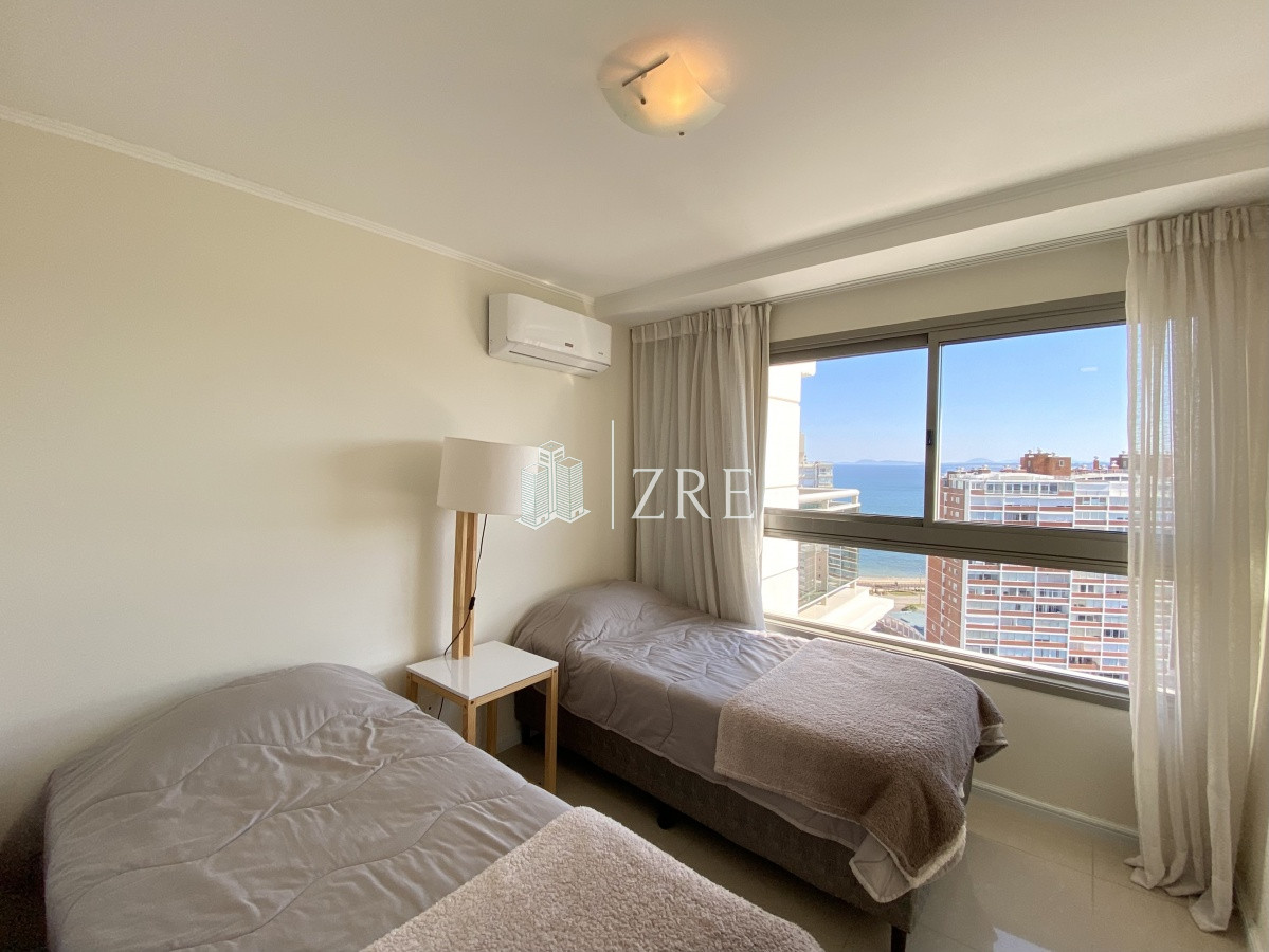 Apartamento ID.300 - VENTA  APARTAMENTO 2 DORMITORIOS IMPERIALE PUNTA DEL ESTE