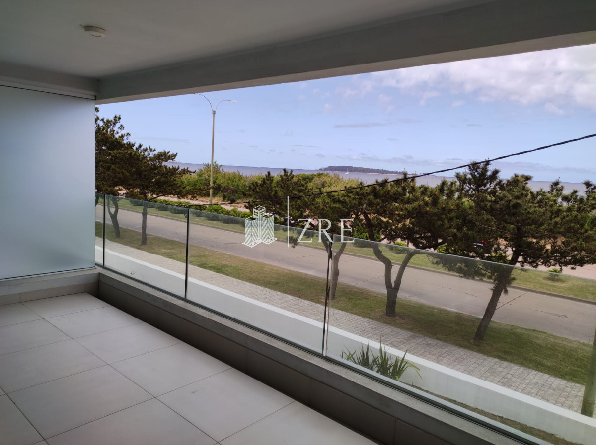 Apartamento ID.465 - Venta apartamento en primera linea con espectacular vista al mar!