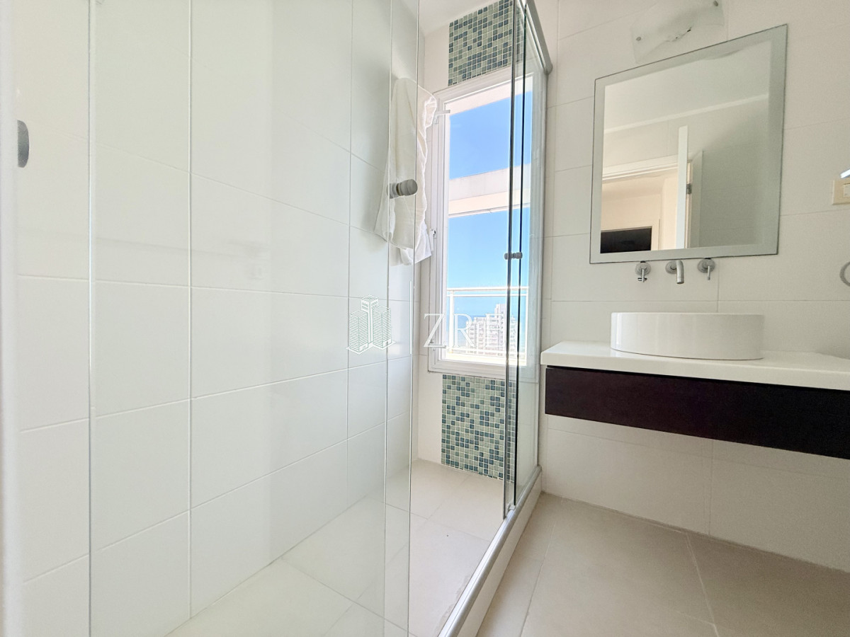 Apartamento ID.783 - Venta Penthouse 3 dormitorios Punta del Este