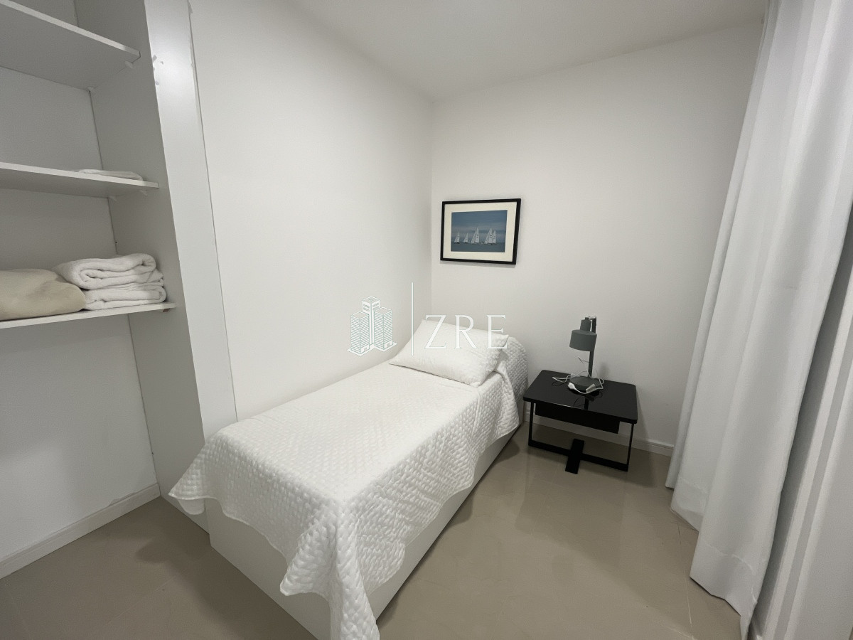 Apartamento ID.233 - Venta apartamento 3 dormitorios playa brava Punta del Este 