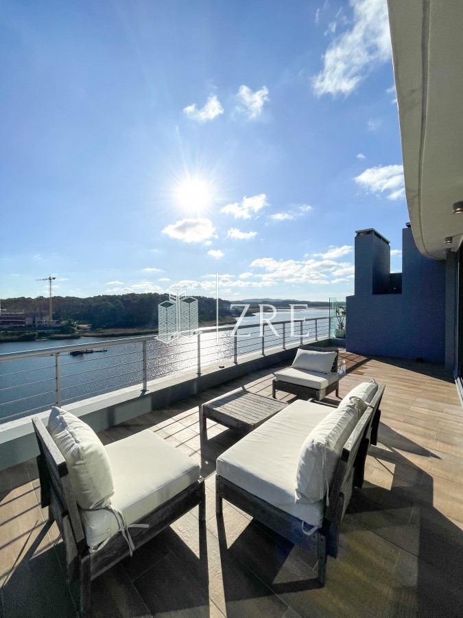 Apartamento ID.221 - Venta penthouse 3 dormitorios punta del este 