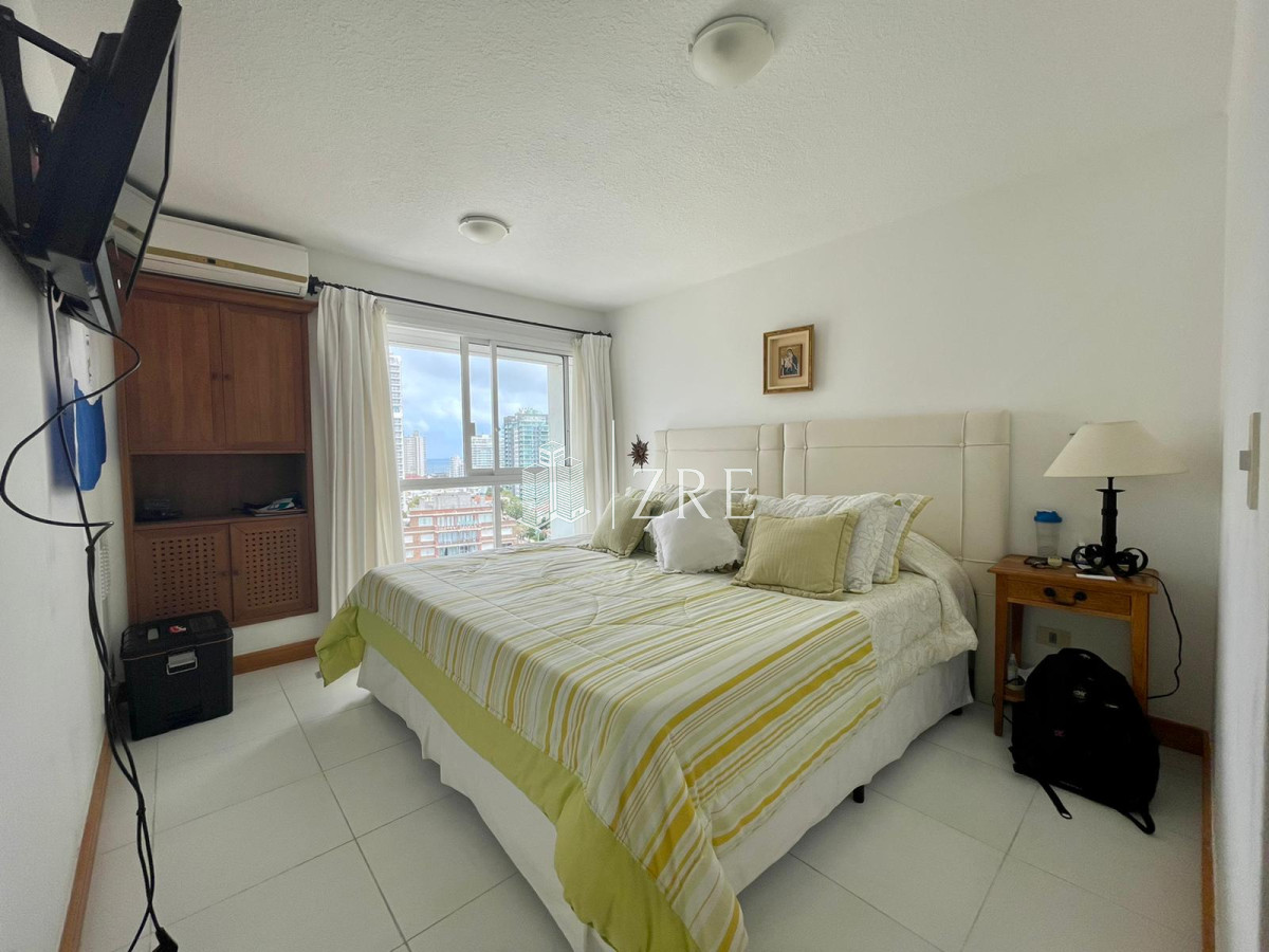 Apartamento ID.491 - Venta penthouse en primera linea de la Brava!