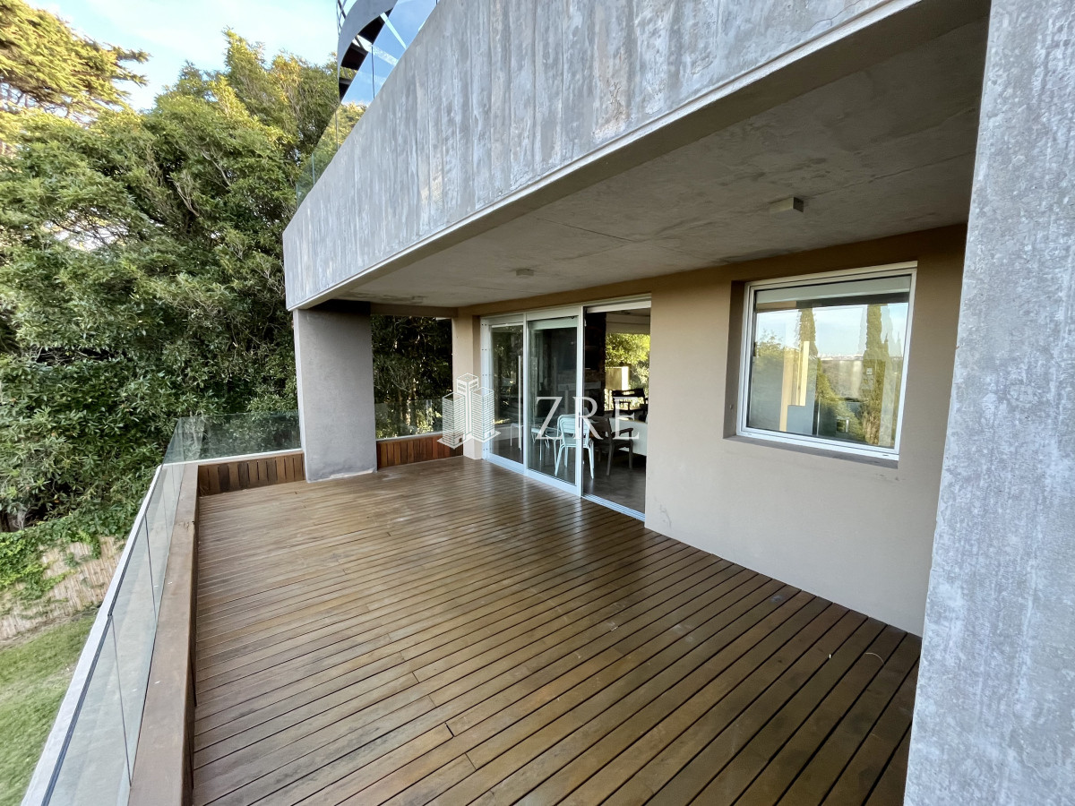 Apartamento ID.574 - Venta Apartamento Punta Ballena, Punta del este 