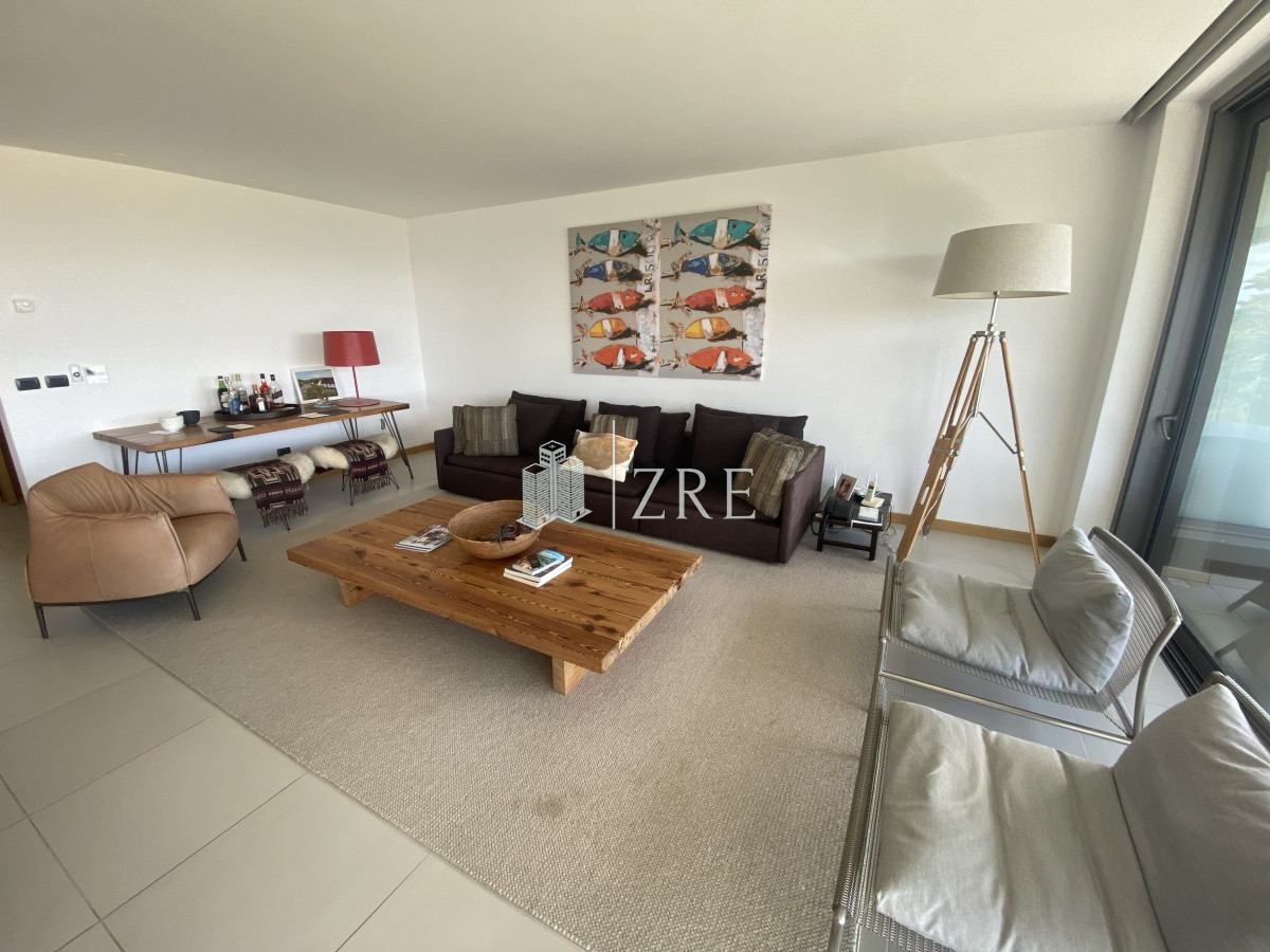 Apartamento ID.362 - Venta planta semipiso en Tiburón Terrazas Barra