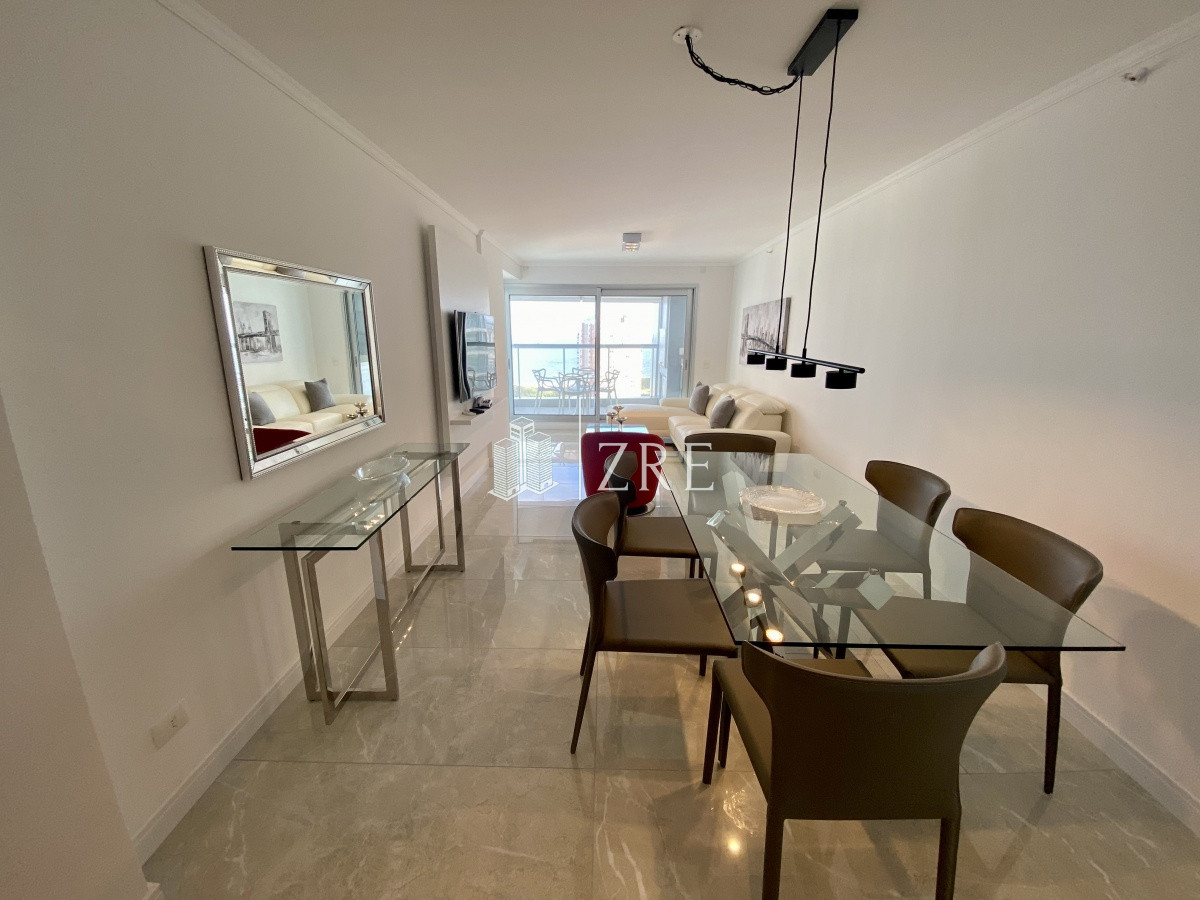 Apartamento ID.311 - Venta dos dormitorios playa mansa Punta del Este