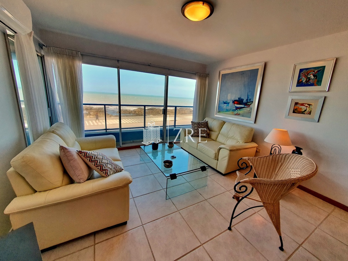 Apartamento ID.425 - Venta apartamento 3 dormitorios.
