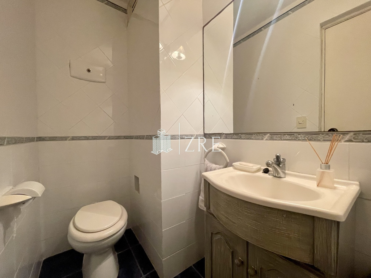 Apartamento ID.473 - Venta Apartamento en primera línea, Playa Brava, Punta del Este.