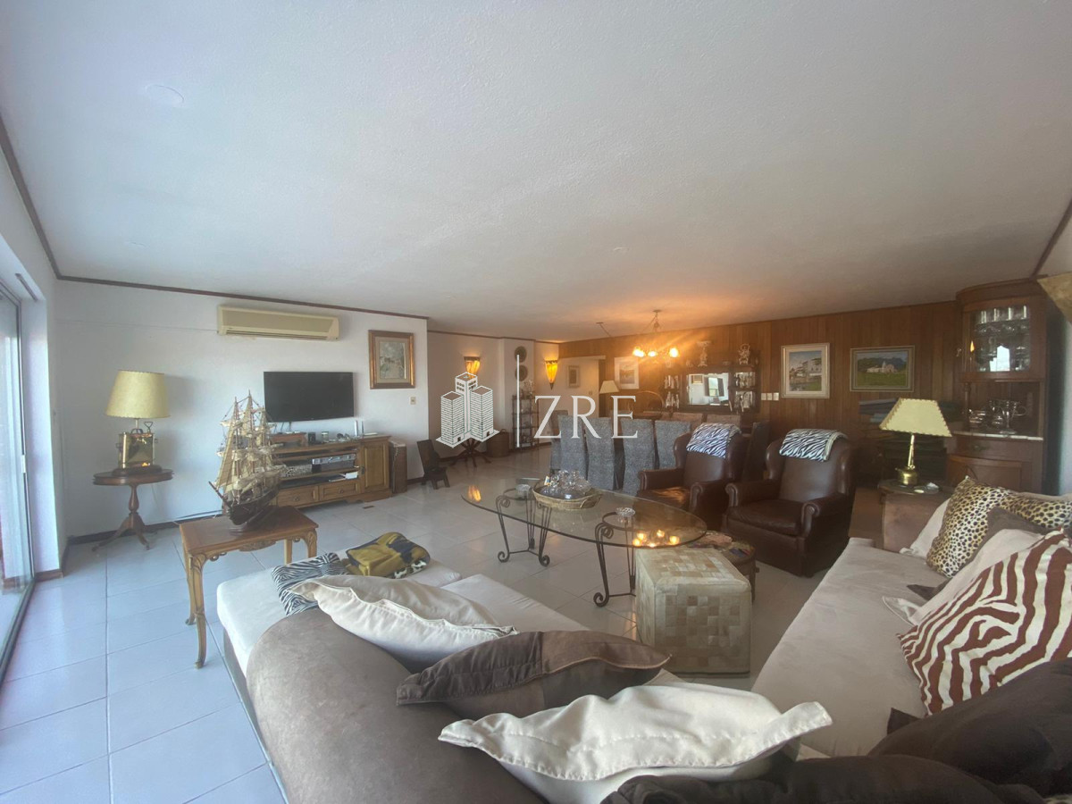 Apartamento ID.500 - Venta Pent-house de lujo sobre el mar en península de Punta del Este   