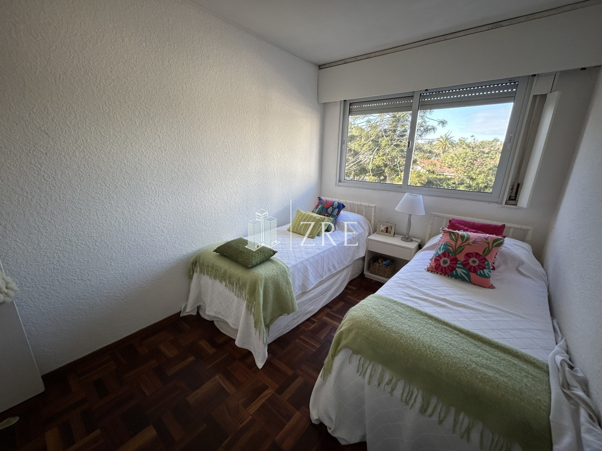 Apartamento ID.85 - Venta apartamento primera linea Punta del Este 3 dormitorios