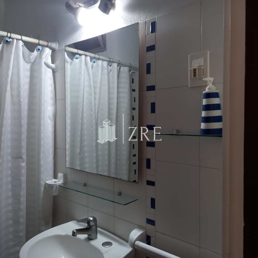 Apartamento ID.611 - Venta apartamento 1 dormitorio y medio. Playa brava, Punta del Este. 
