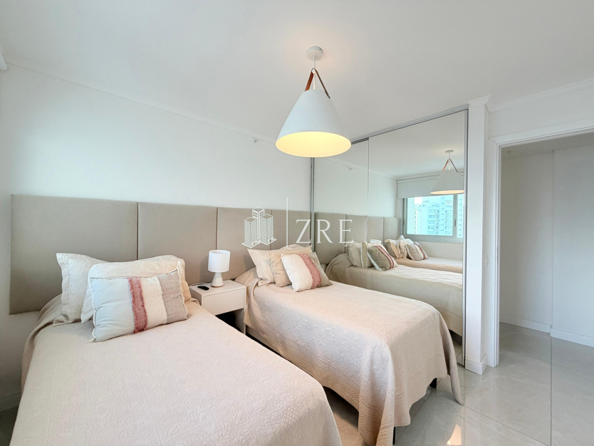 Apartamento ID.1266 - Venta apartamento 2 dormitorios en Mansa Punta del Este