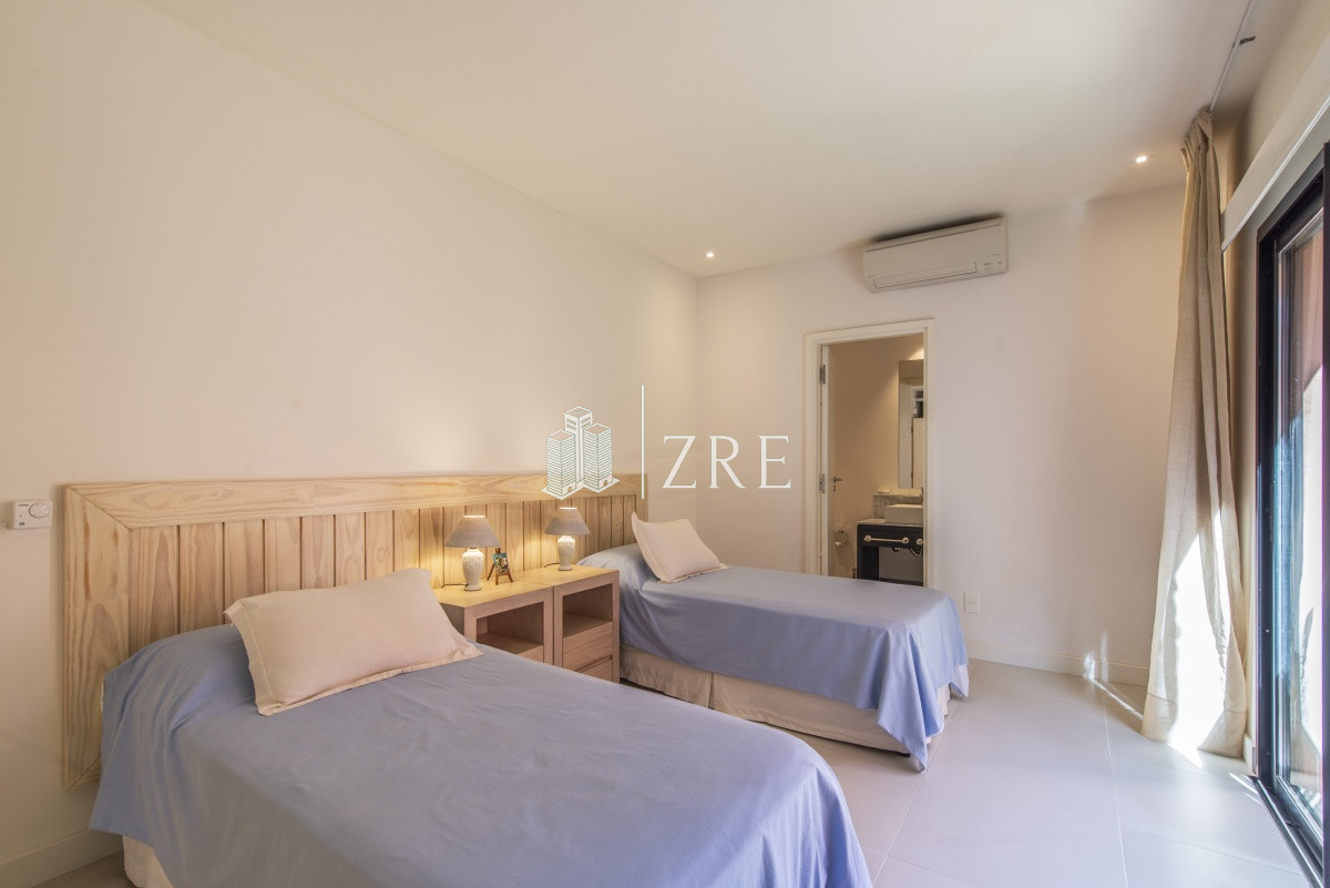 Apartamento ID.276 - Venta. Apartamento, 5 dormitorios. Punta Ballena