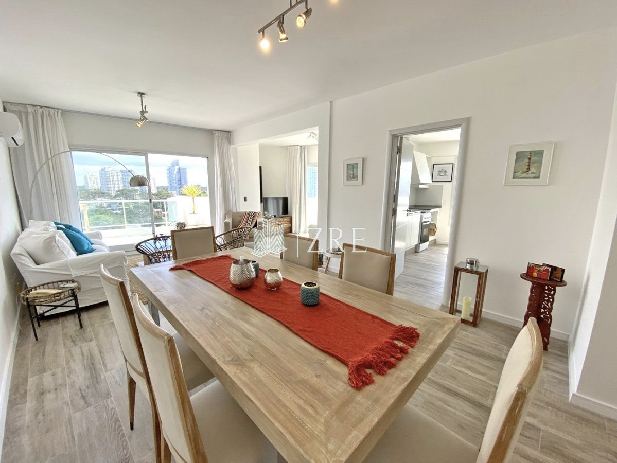 Apartamento ID.163 - Venta apartamento 3 dormitorios. Aidy Grill, Punta del Este.  