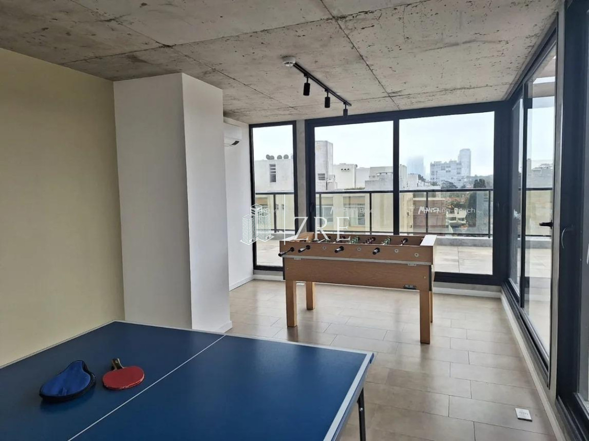 Apartamento ID.631 - Venta apartamento dos dormitorios primera linea, Mansa. Punta Del Este.