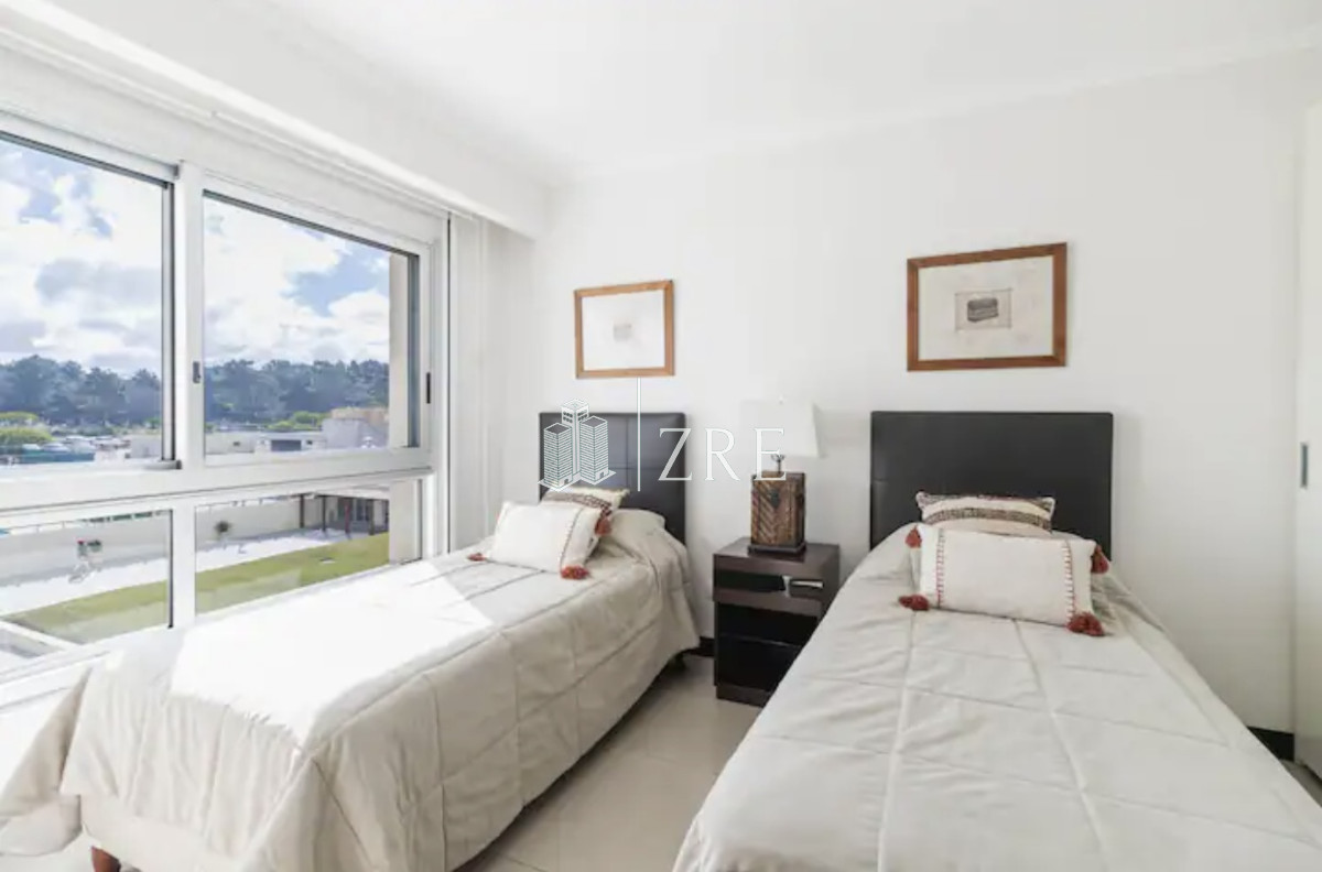 Apartamento ID.719 - Alquiler apartamento en Punta del Este con espectacular vista al Mar - 4 dormitorios