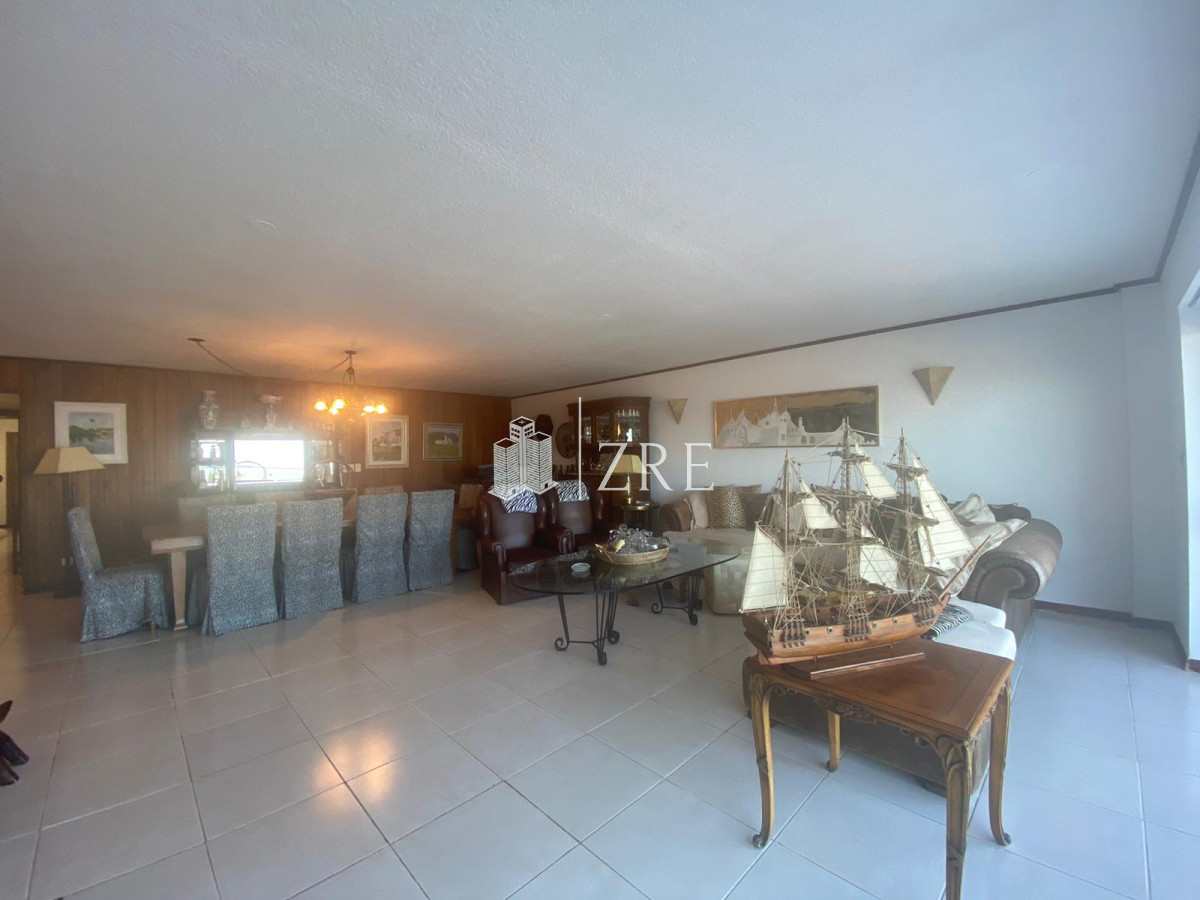 Apartamento ID.500 - Venta Pent-house de lujo sobre el mar en península de Punta del Este   