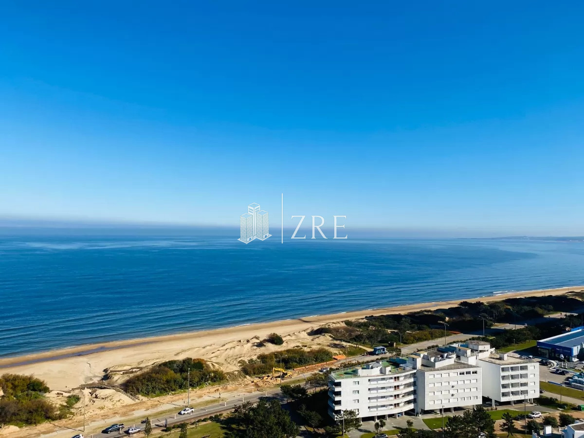 Apartamento ID.287 - Venta Departamento 3 Dormitorios en suite - Primera Línea Mansa 